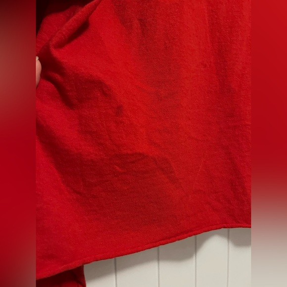 Jean-Michel Basquiat Graphic Long Sleeve Red Sweatshirt Goodie Two Sleeves M/L - Picture 11 of 12